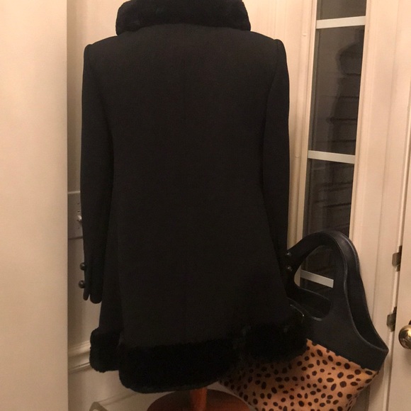 Stegari New York Coat - Picture 4 of 8